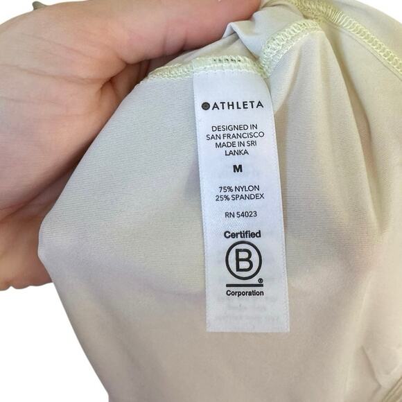 ATHLETA Ultimate Train Tank Size Medium EUC Alluring Yellow Racerback $49 MSRP - Picture 7 of 8